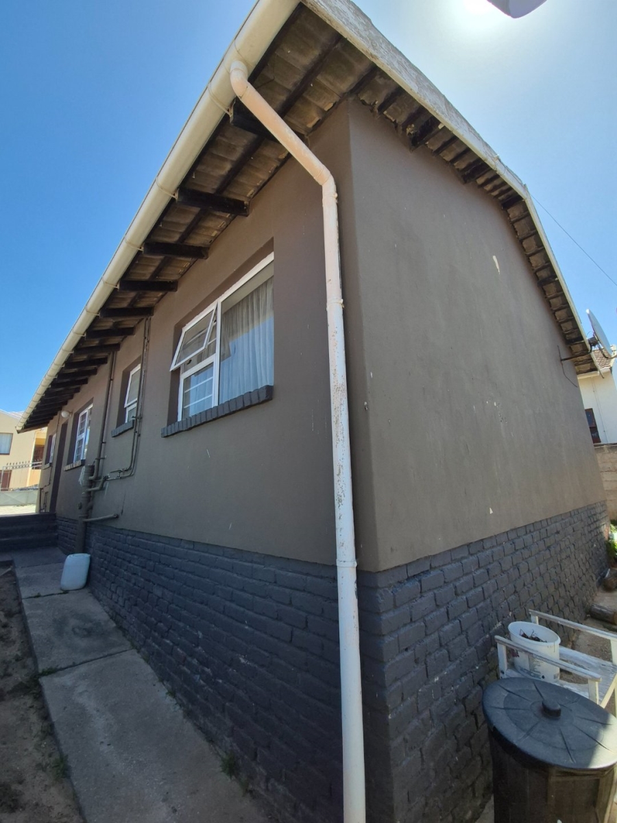 3 Bedroom Property for Sale in Kwadwesi Eastern Cape